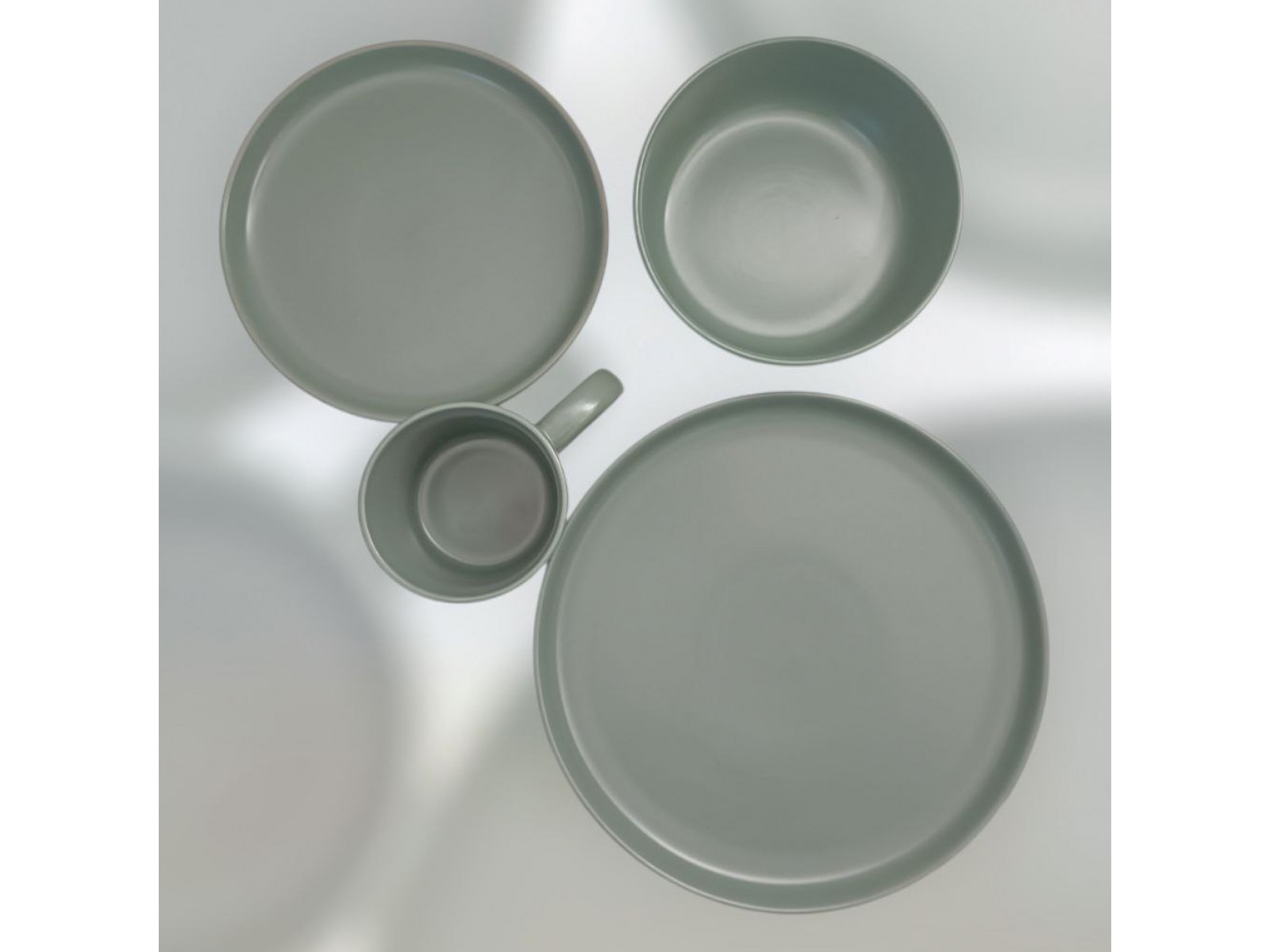 Set farfurii si cana 16 buc, Ceramica Green