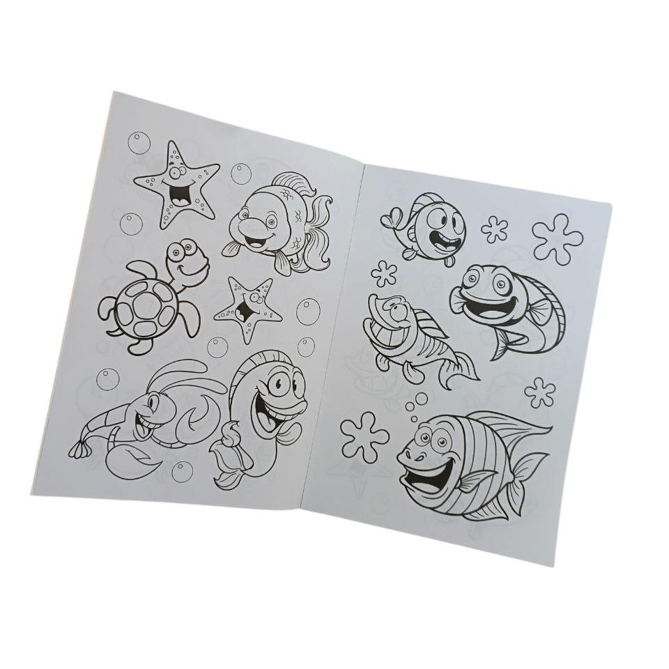 Carte de colorat cu abtibilduri, Vietati marine, 8 + 2 pagini
