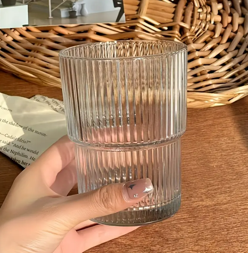 Pahar din sticla in dungi 300ml