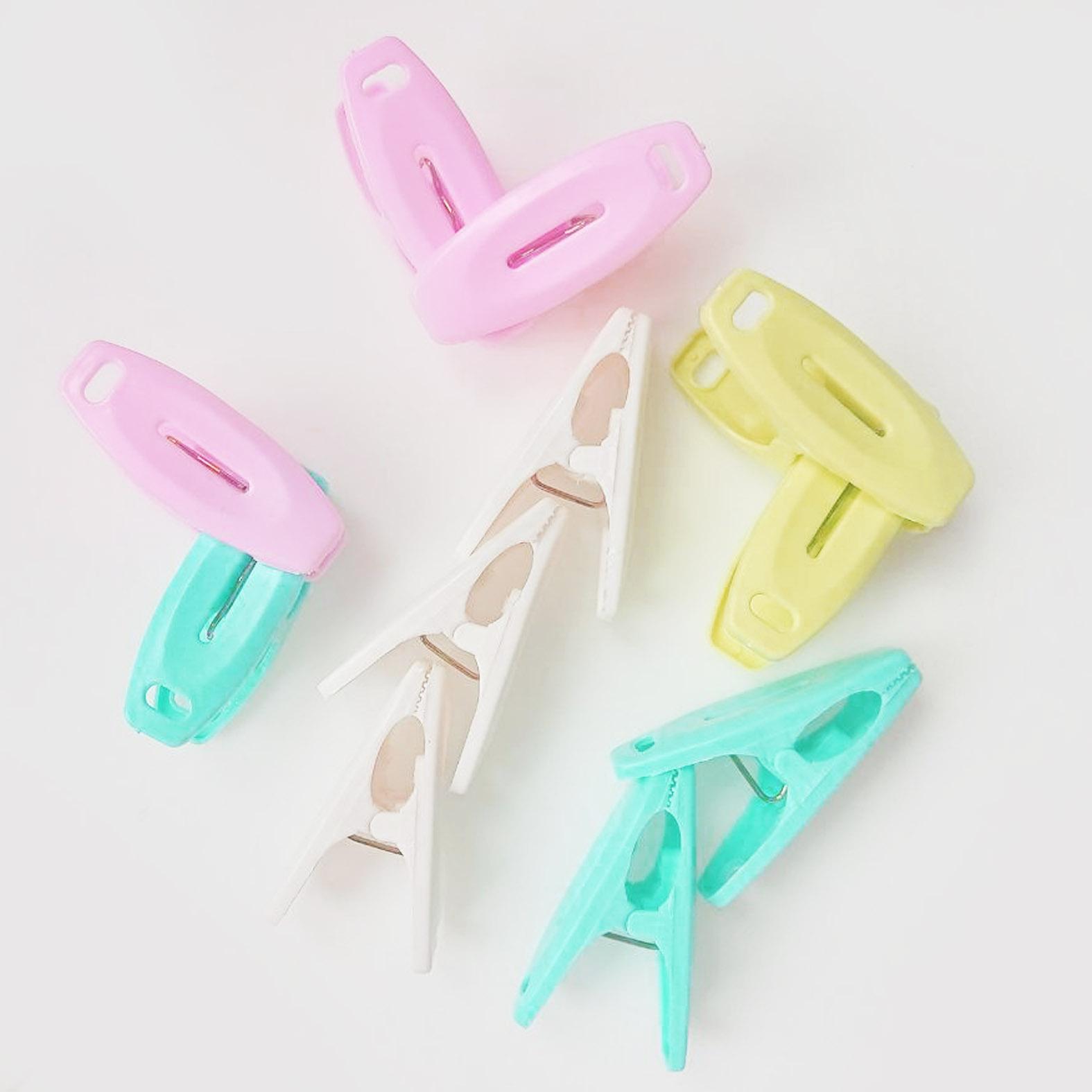 Cleste 12buc.Plastic Clothespins