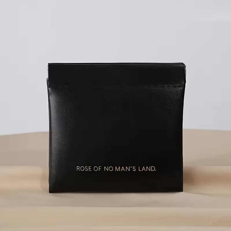 Geanta cosmetica cu magnet, neagra, 12x12 cm